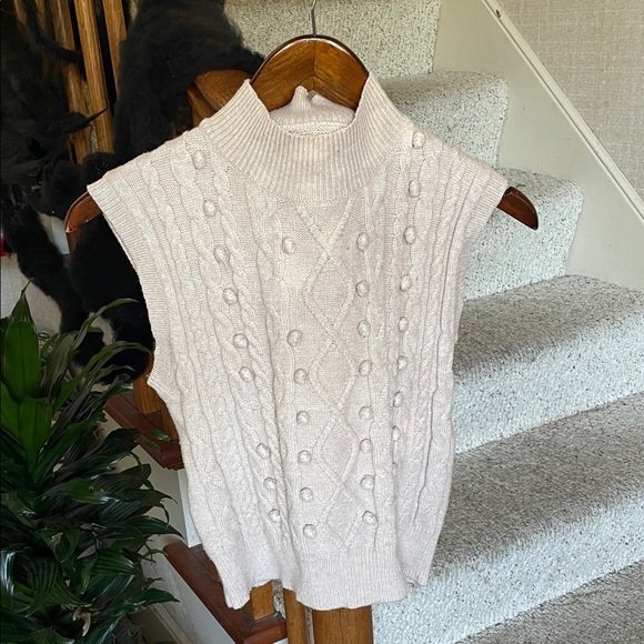 Debut Cream Cable Knit Sleeveless Turtleneck Sweater - Picture 2 of 11